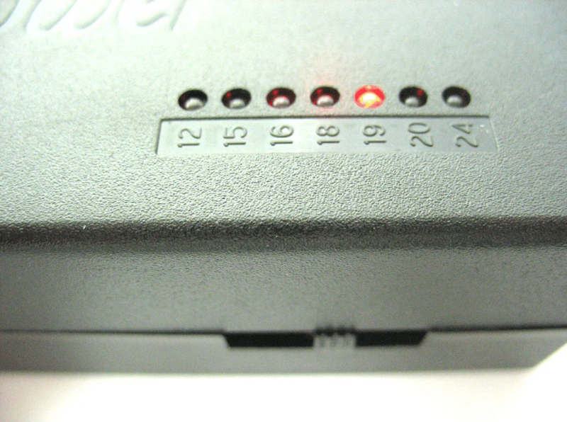 Multifunction Laptop Charger, Power Adapter. 34 piece connectors UV9090 - Image 2